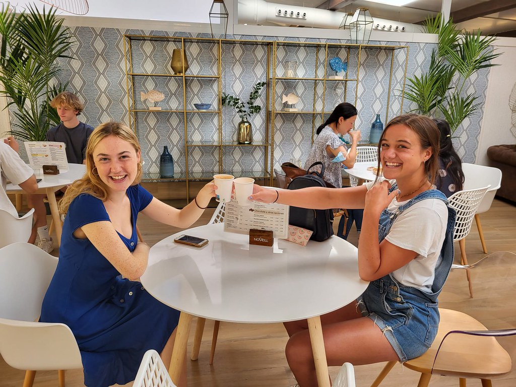 Studenten im Cafe